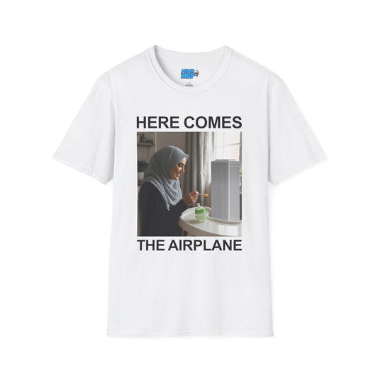 Here comes the airplane